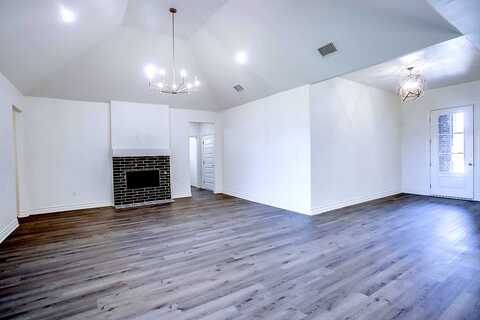 144Th, LUBBOCK, TX 79423
