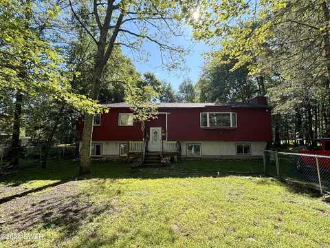 Roundhill, DINGMANS FERRY, PA 18328