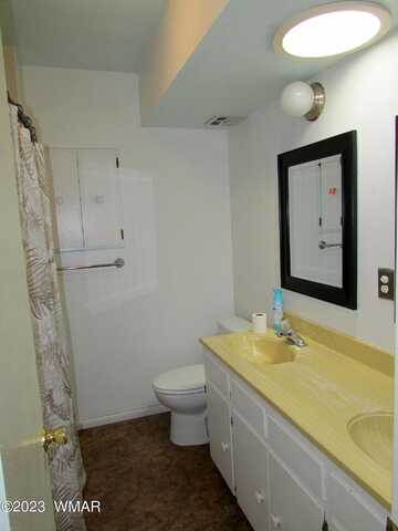 Greer, HOLBROOK, AZ 86025