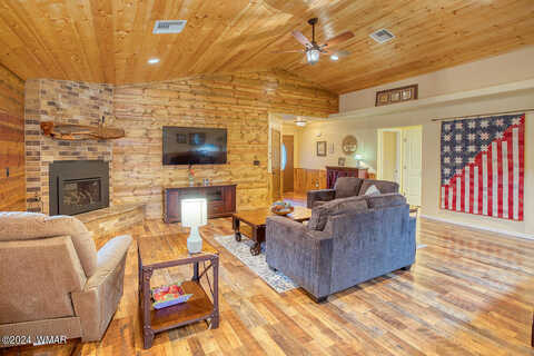 Mountain Pines, SHOW LOW, AZ 85901
