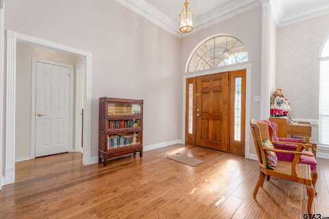 Storey Lake, TYLER, TX 75707
