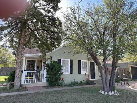 27Th, LUBBOCK, TX 79410