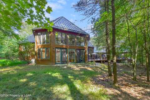 Center, SHAVERTOWN, PA 18708