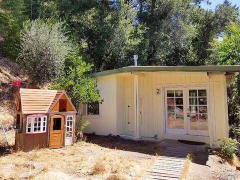 Fitch Mountain, HEALDSBURG, CA 95448