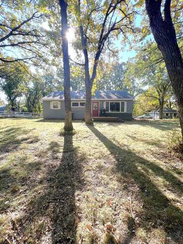 Highway 9, NEW LONDON, MN 56273
