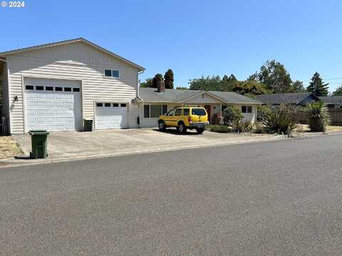 Tamarack, FLORENCE, OR 97439