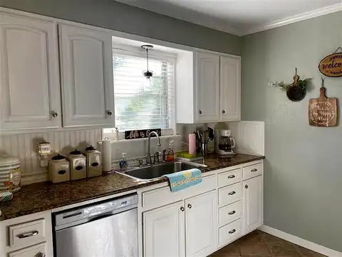 Slaydon, HENDERSON, TX 75654