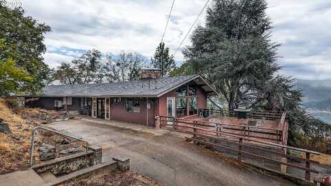Fairhill, ROSEBURG, OR 97471