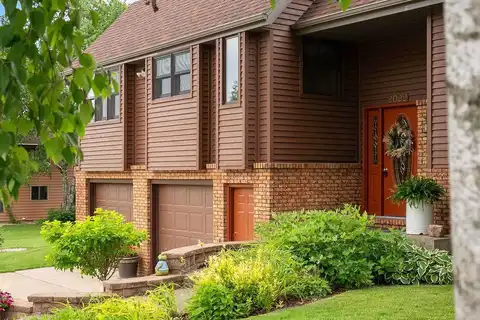 27Th, MONROE, WI 53566