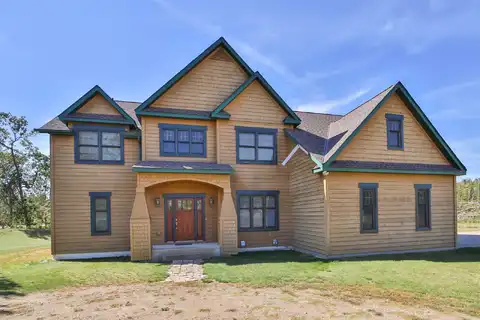 Clamshell, PEQUOT LAKES, MN 56472