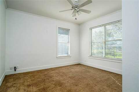 Avenue, INGLESIDE, TX 78362