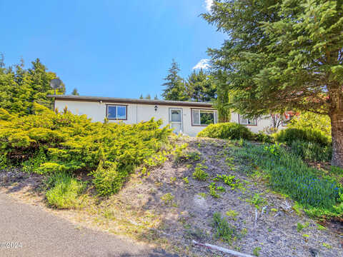 Ball, WALDPORT, OR 97394