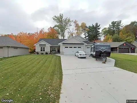 Woodfield, GREEN BAY, WI 54313
