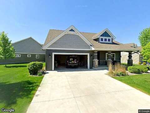 Somerwood, WACONIA, MN 55387
