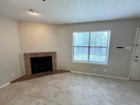 Mulberry, DENTON, TX 76201