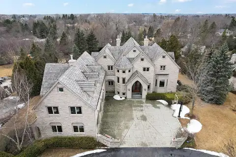Canterbury, MEQUON, WI 53092