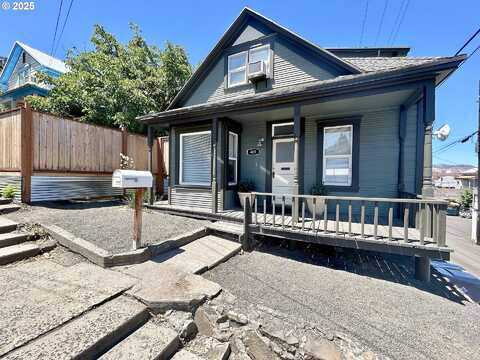 Madison, THE DALLES, OR 97058
