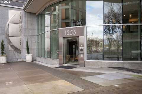 9Th, PORTLAND, OR 97209