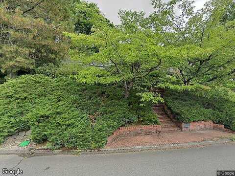 Westdale, PORTLAND, OR 97221