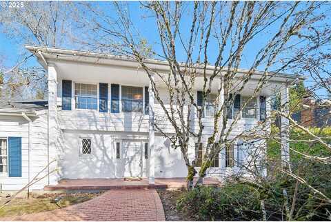 Westdale, PORTLAND, OR 97221