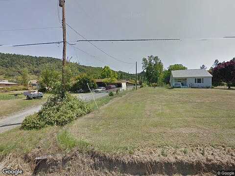 Glenbrook Loop, RIDDLE, OR 97469