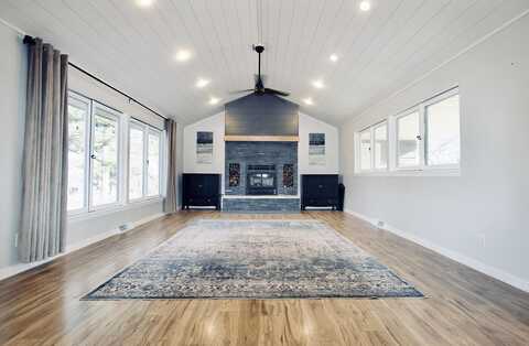 Hiawatha, BEAVER DAM, WI 53916