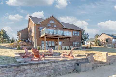 Stone Gate, NEW LISBON, WI 53950