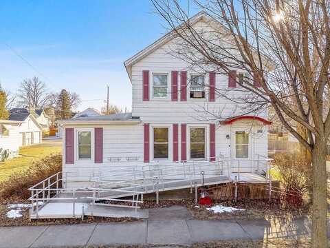 5Th, BARABOO, WI 53913