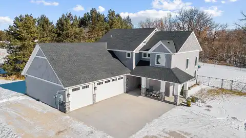 Canary, GRASSTON, MN 55030