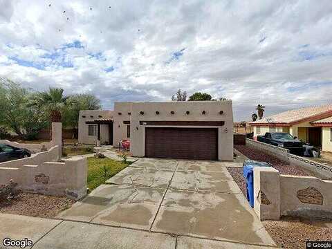 Marshall Loop, SOMERTON, AZ 85350