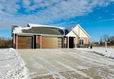 Stoneridge, OWATONNA, MN 55060
