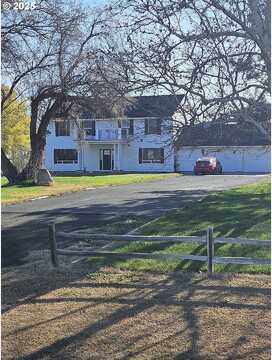 Eastregaard, BOARDMAN, OR 97818