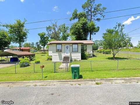 Brenda, MARIANNA, FL 32448