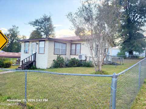 Brenda, MARIANNA, FL 32448