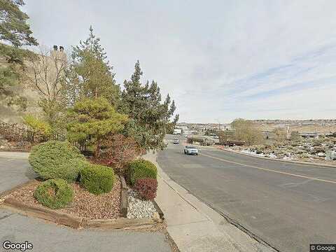 Vista Rafael, RENO, NV 89503
