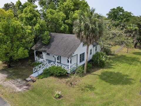 9Th, APALACHICOLA, FL 32320