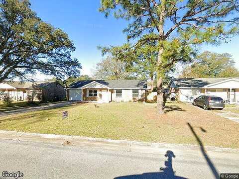 Hermosa, PENSACOLA, FL 32526