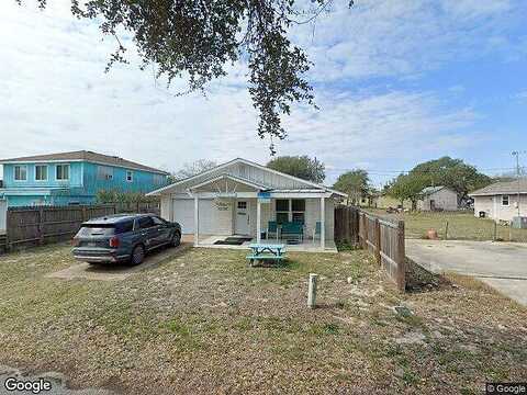 5Th, ROCKPORT, TX 78382
