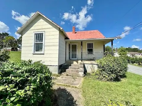 Grubert, STAUNTON, VA 24401