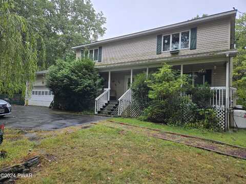 Hawk View, MILFORD, PA 18337