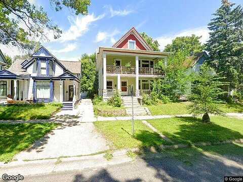Laurel, SAINT PAUL, MN 55104