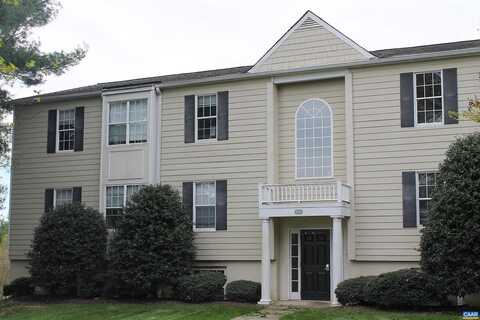 Villa, CHARLOTTESVILLE, VA 22903