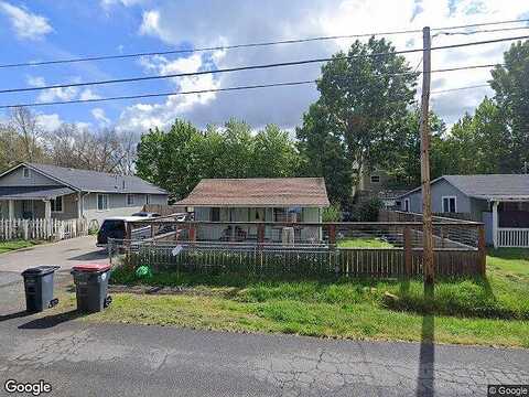 Berrydale, MEDFORD, OR 97501