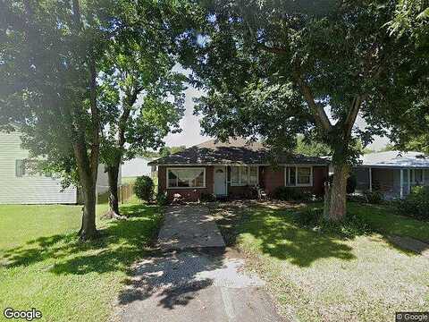 South, GROVES, TX 77619