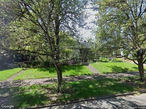 86Th, PORTLAND, OR 97216