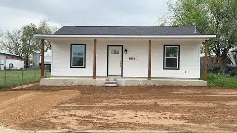 Brown, LLANO, TX 78643
