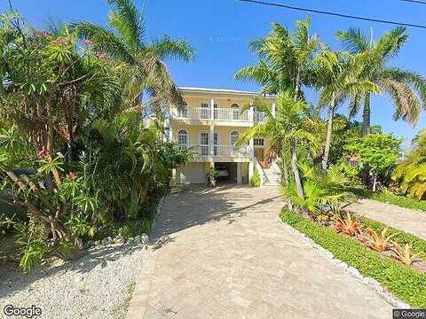 1St, KEY COLONY BEACH, FL 33051