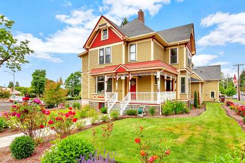 5Th, OREGON CITY, OR 97045
