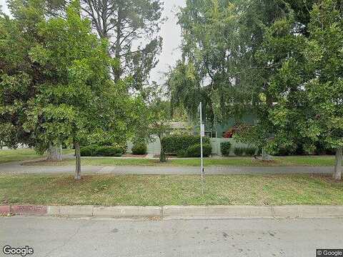 Village, LOS ANGELES, CA 90016