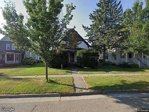 Pleasant, LAKE GENEVA, WI 53147